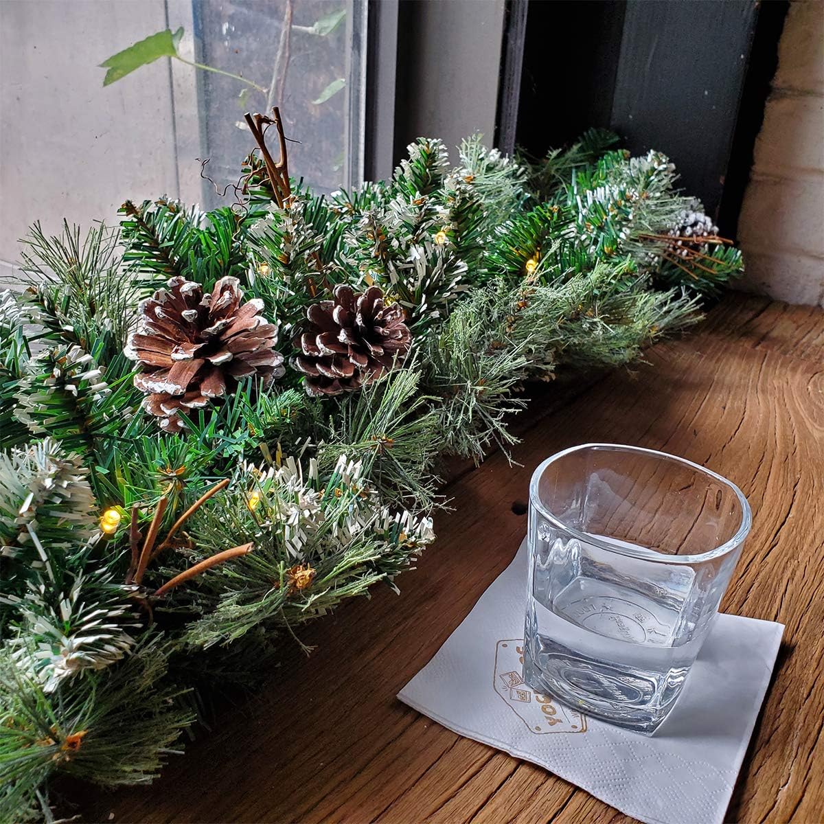 9 FT Prelit Christmas Garland with Pine Cones, Artificial Snowy Pine Garland for Christmas 50 LED Battery Operated Warm Lights and Timer Xmas Garlands Decor Indoor Outdoor